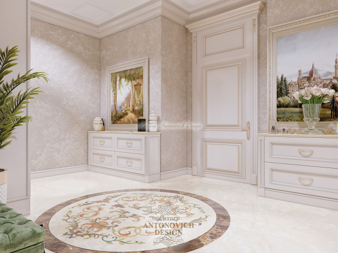 Элегантный интерьер холла, Квартира для большой семьи в Алматы